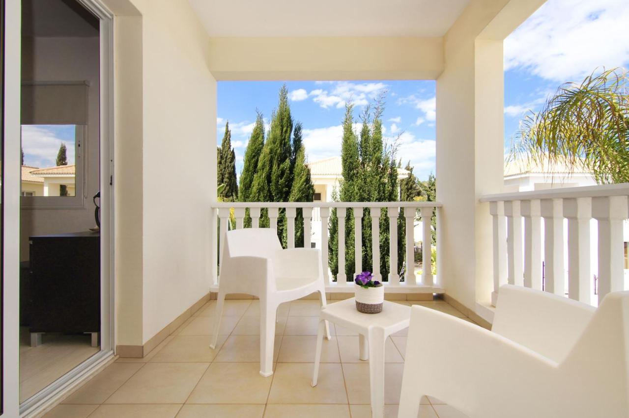 Nissi Sapphire Villa Ajía Nápa Eksteriør bilde