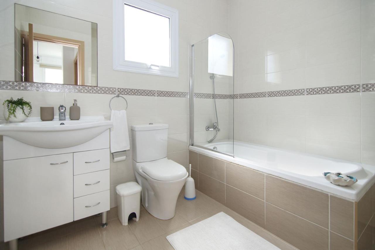 Nissi Sapphire Villa Ajía Nápa Eksteriør bilde